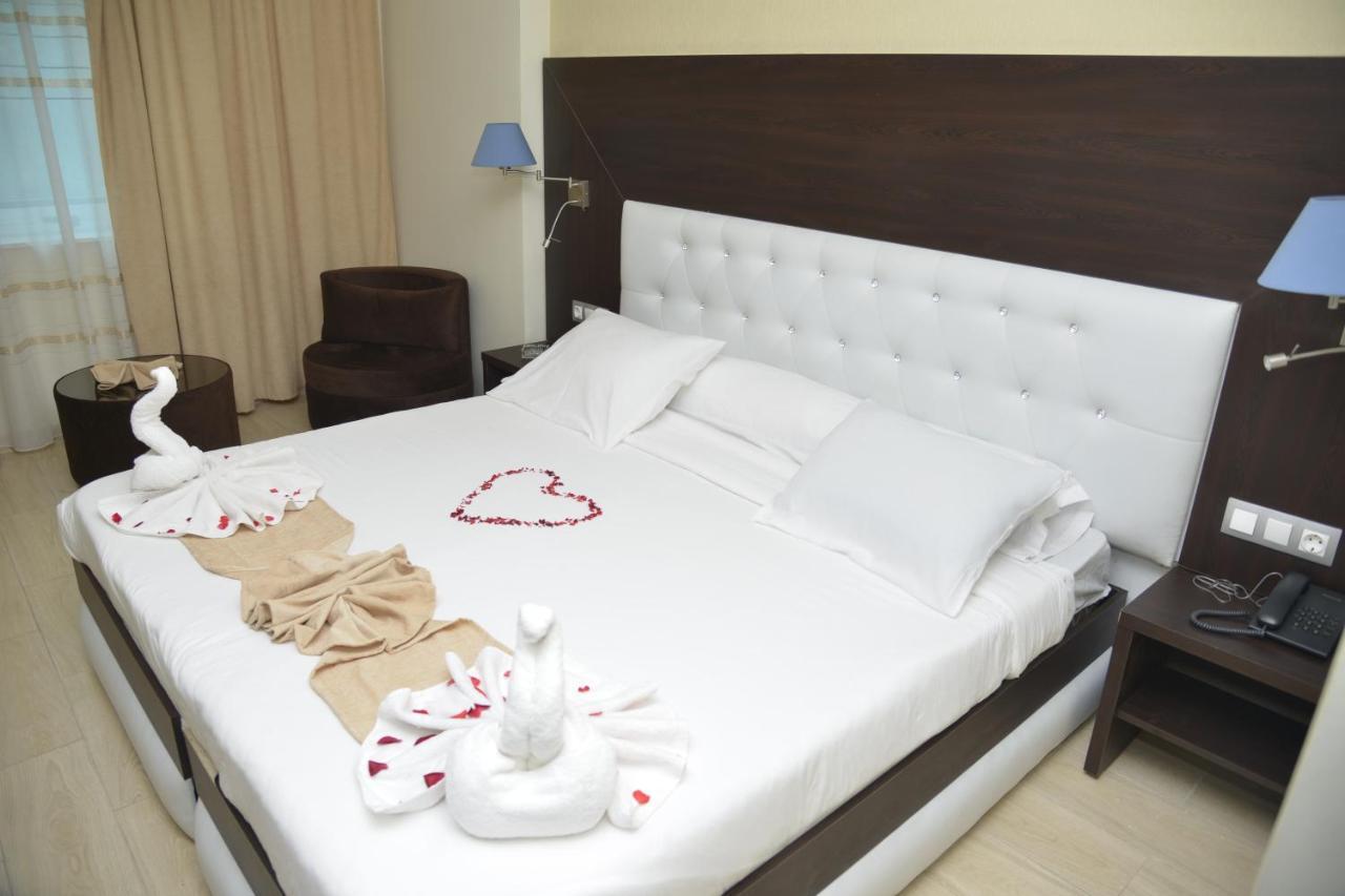 Hotel Amsterdam Rouiba Esterno foto